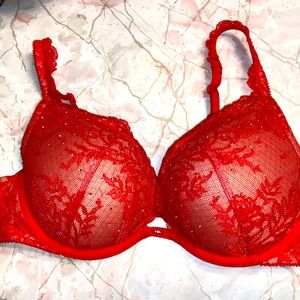 Beautiful red Victoria’s Secret bra with rhinestones and lace detail! Size 34D.